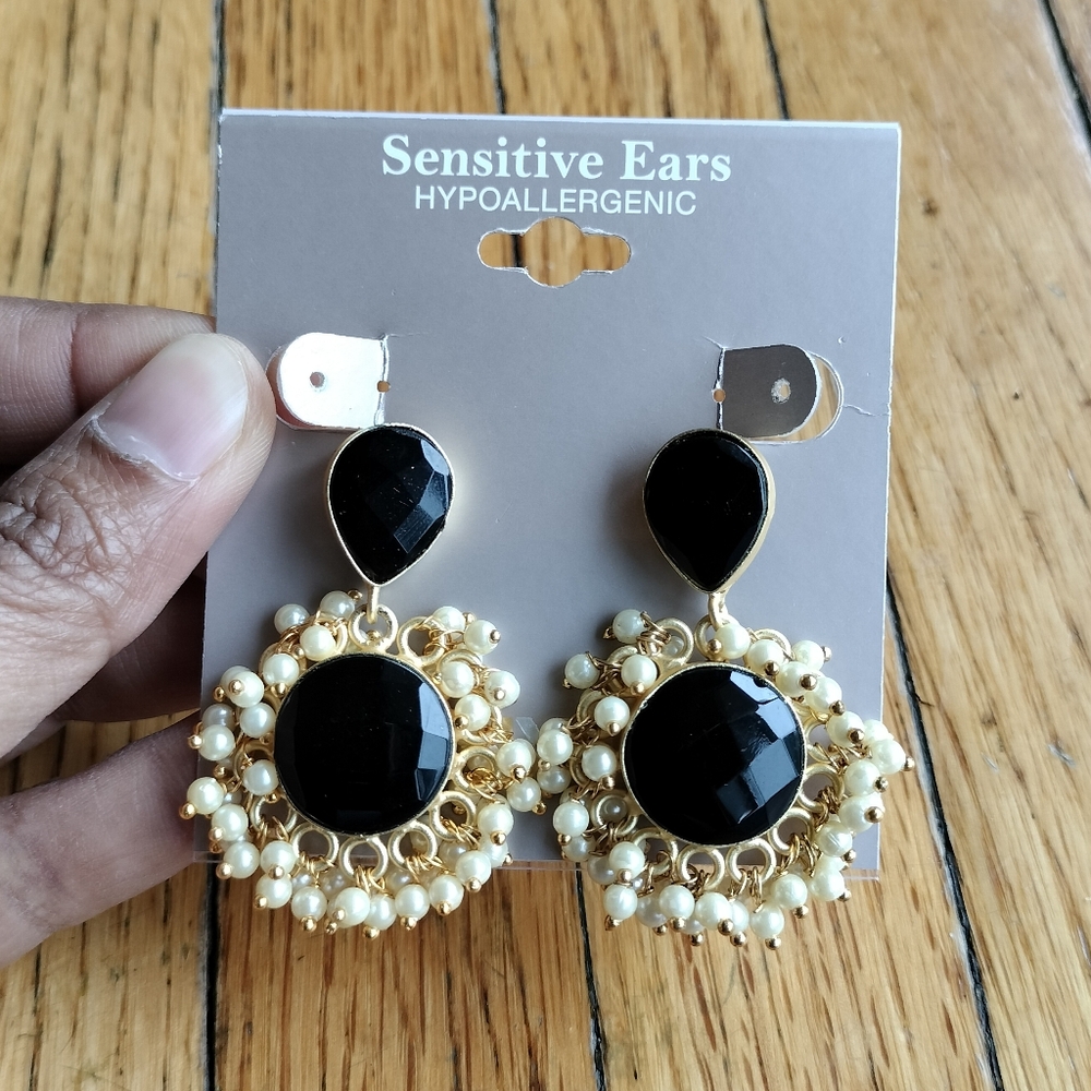 Indian jhumka/earrings in 3 colors - never used